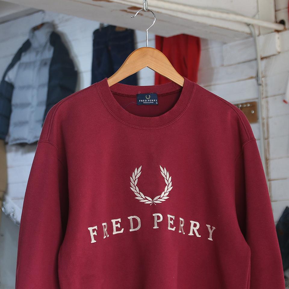 (착용컷) FRED PERRY 자수 스웻 티셔츠 (남성용 100)