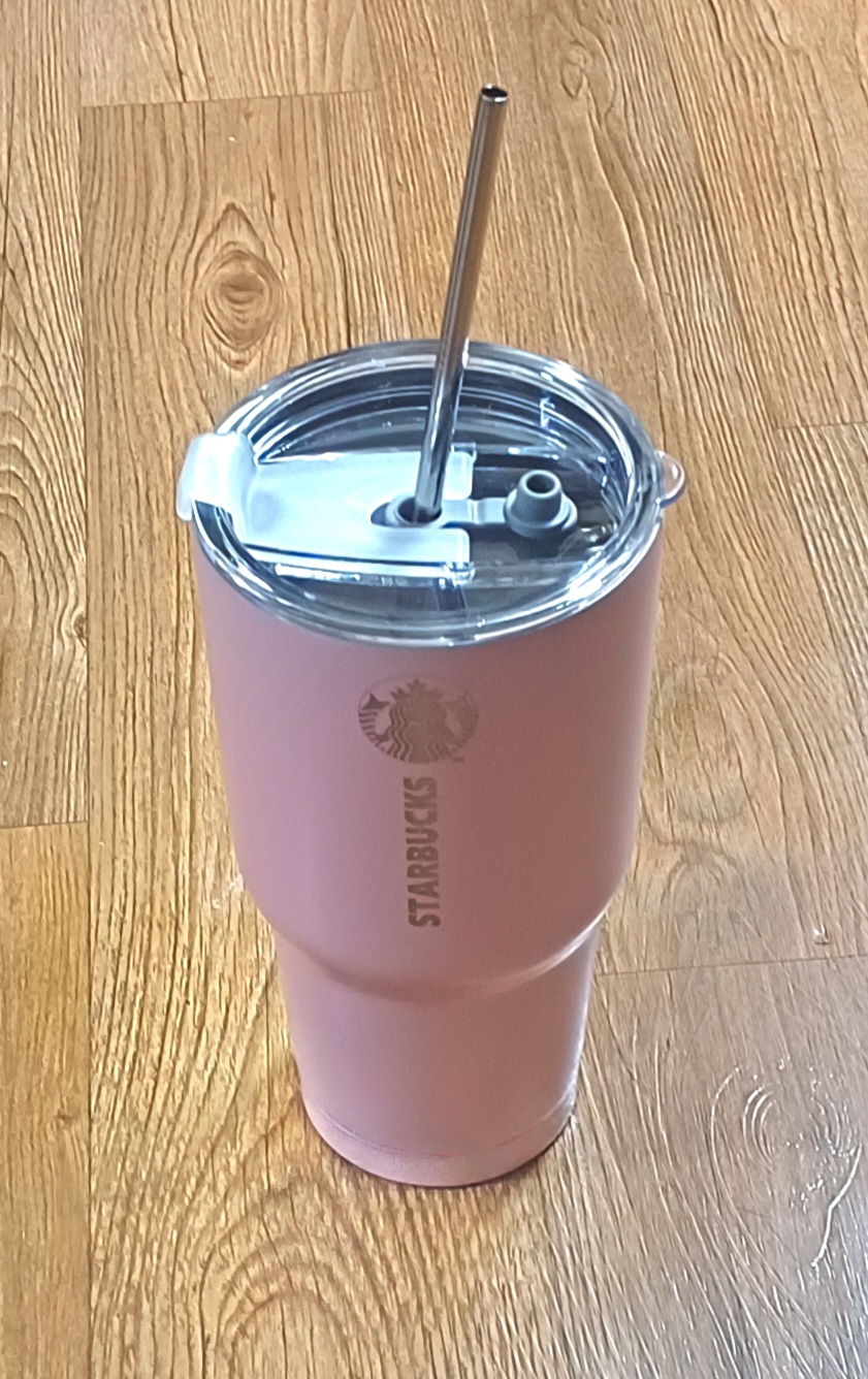 스타벅스 텀블러{새상품}핑크910ml 스텐빨대포함.