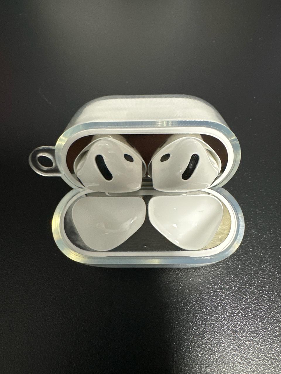 AirPods 4