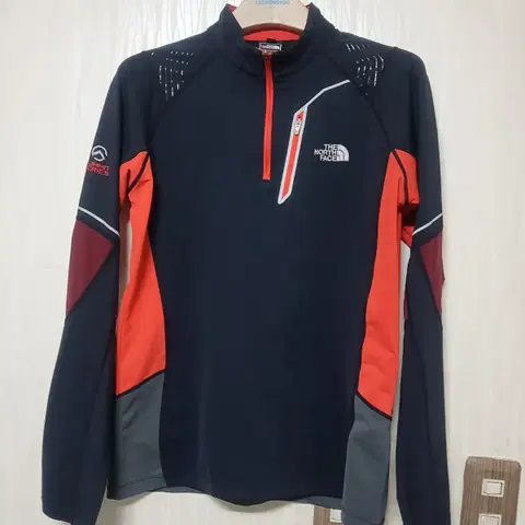 노스페이스 반집업 여성 긴팔 아읏도어 등산 셔츠 거의 새옷 85