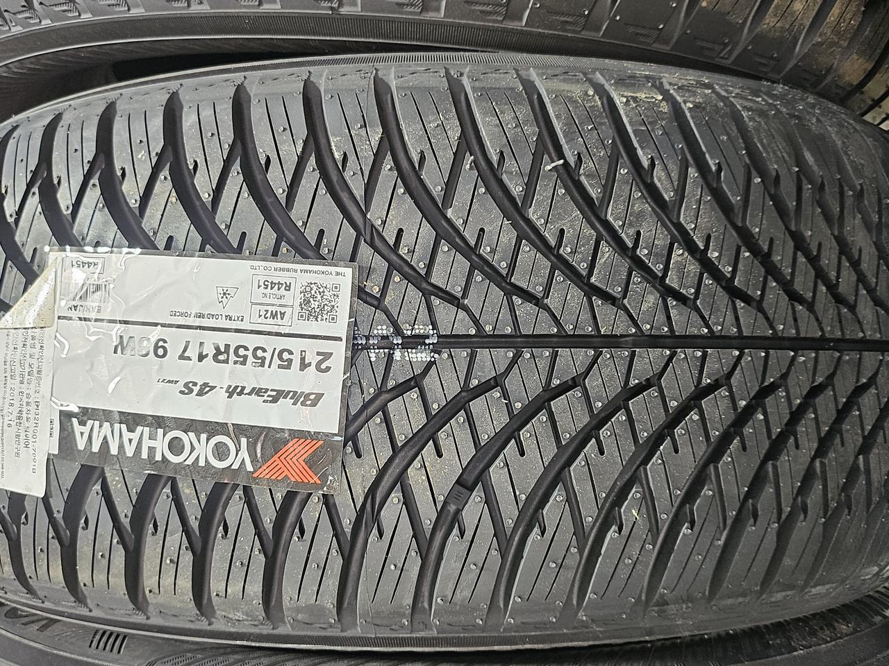 215/55R17 AW21 올웨더 이월상품