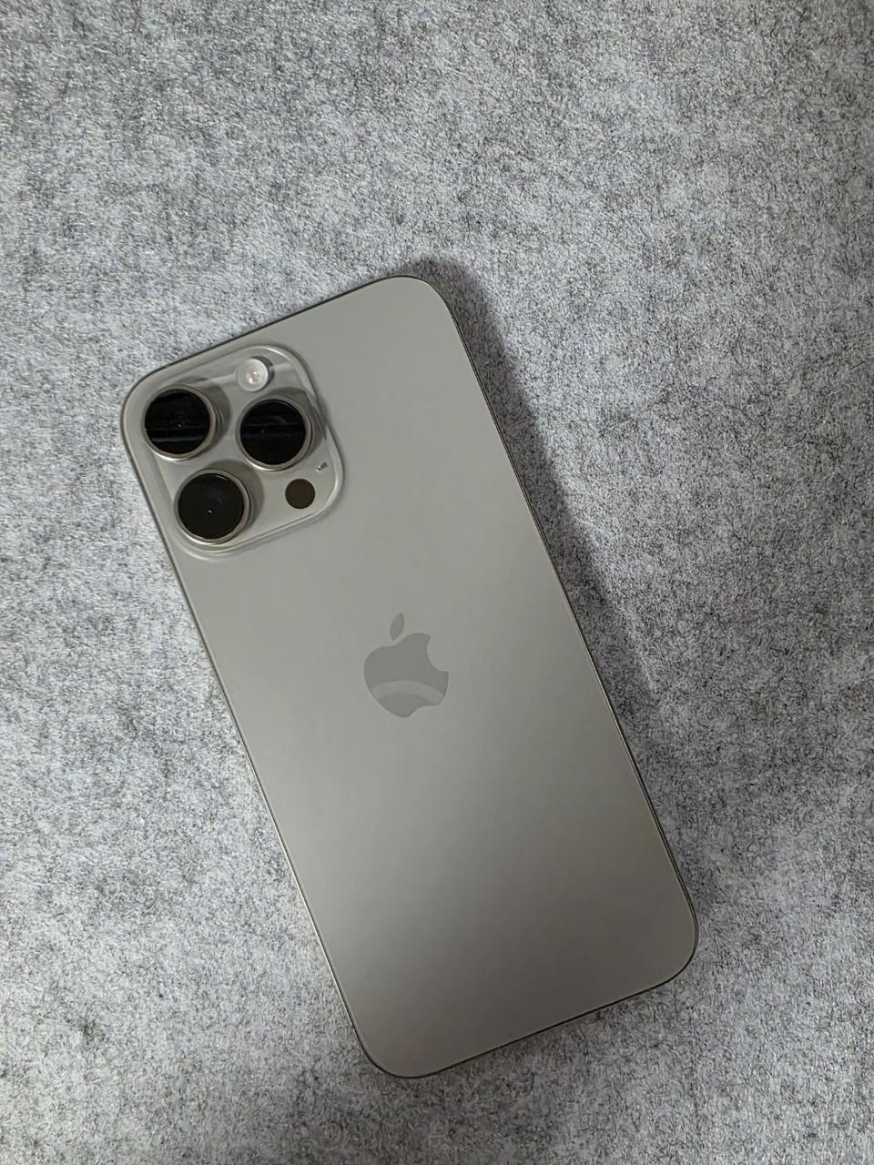 아이폰 16프로맥스 256G 내추럴 티타늄 자급제