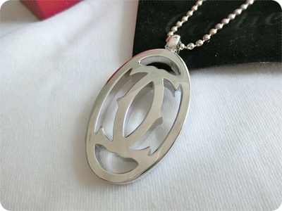 까르띠에 스틸 라운드 펜던트 목걸이