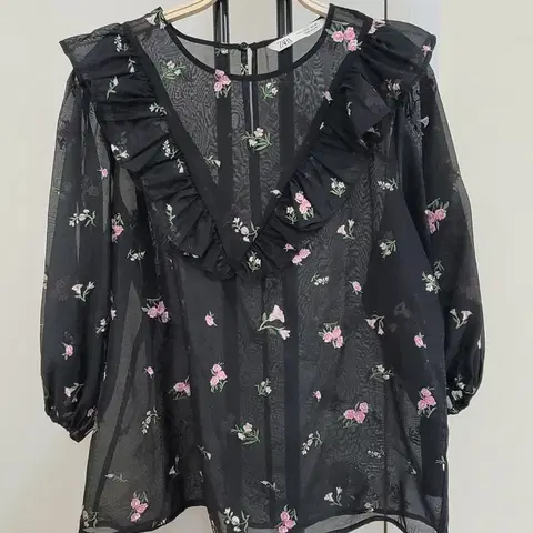 자라 ZARA 꽃자수 시스루 블라우스 XS사이즈 44~55사이즈