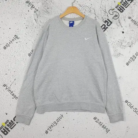 나이키 NIKE 화이트 스우시 스웻셔츠 맨투맨 멜란지그레이 2200143