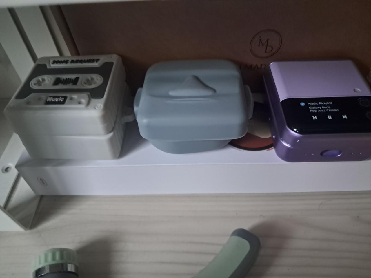 버즈 2케이스 3개 묶음 판매