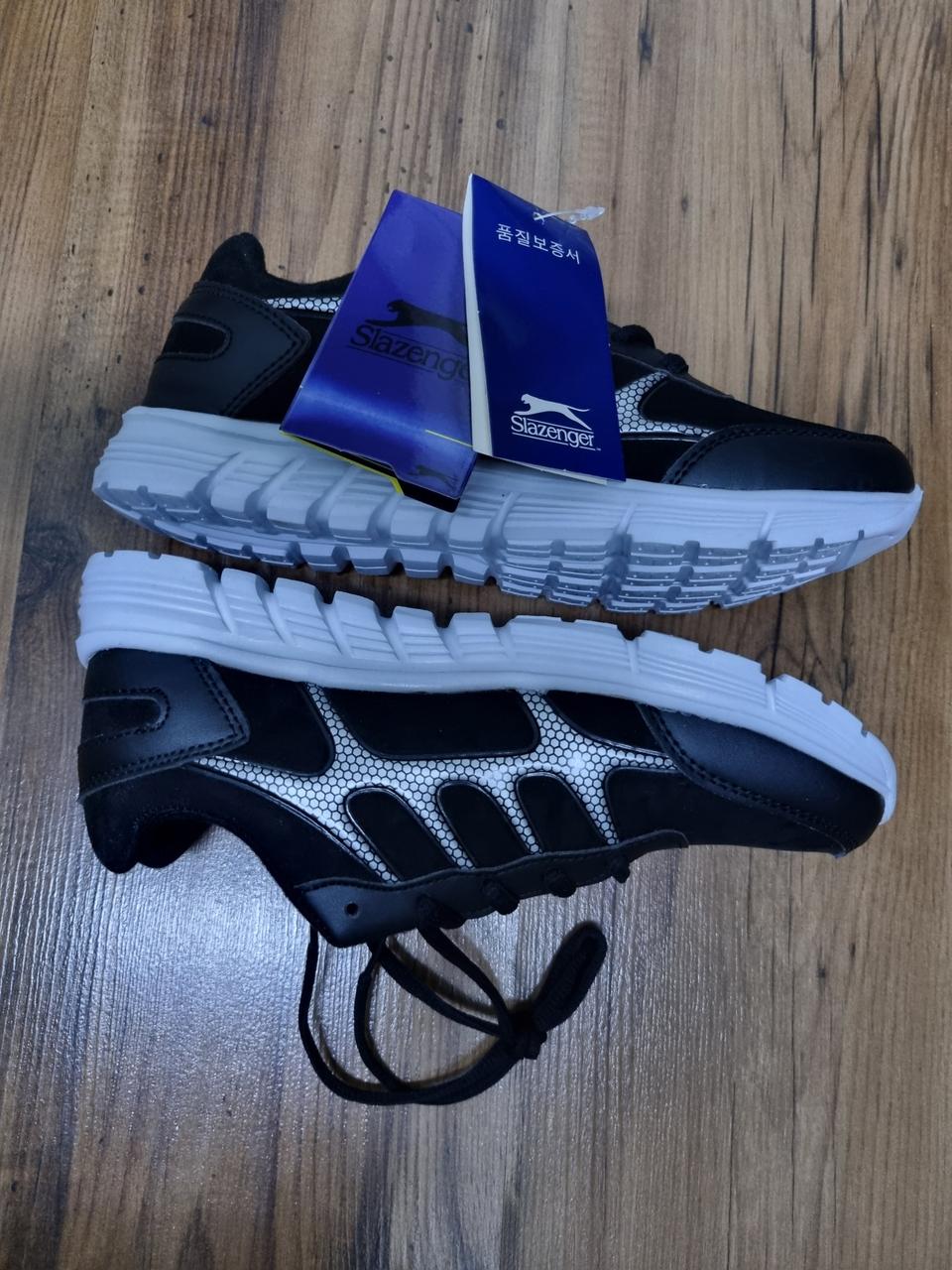 [새상품]슬레진저 운동화