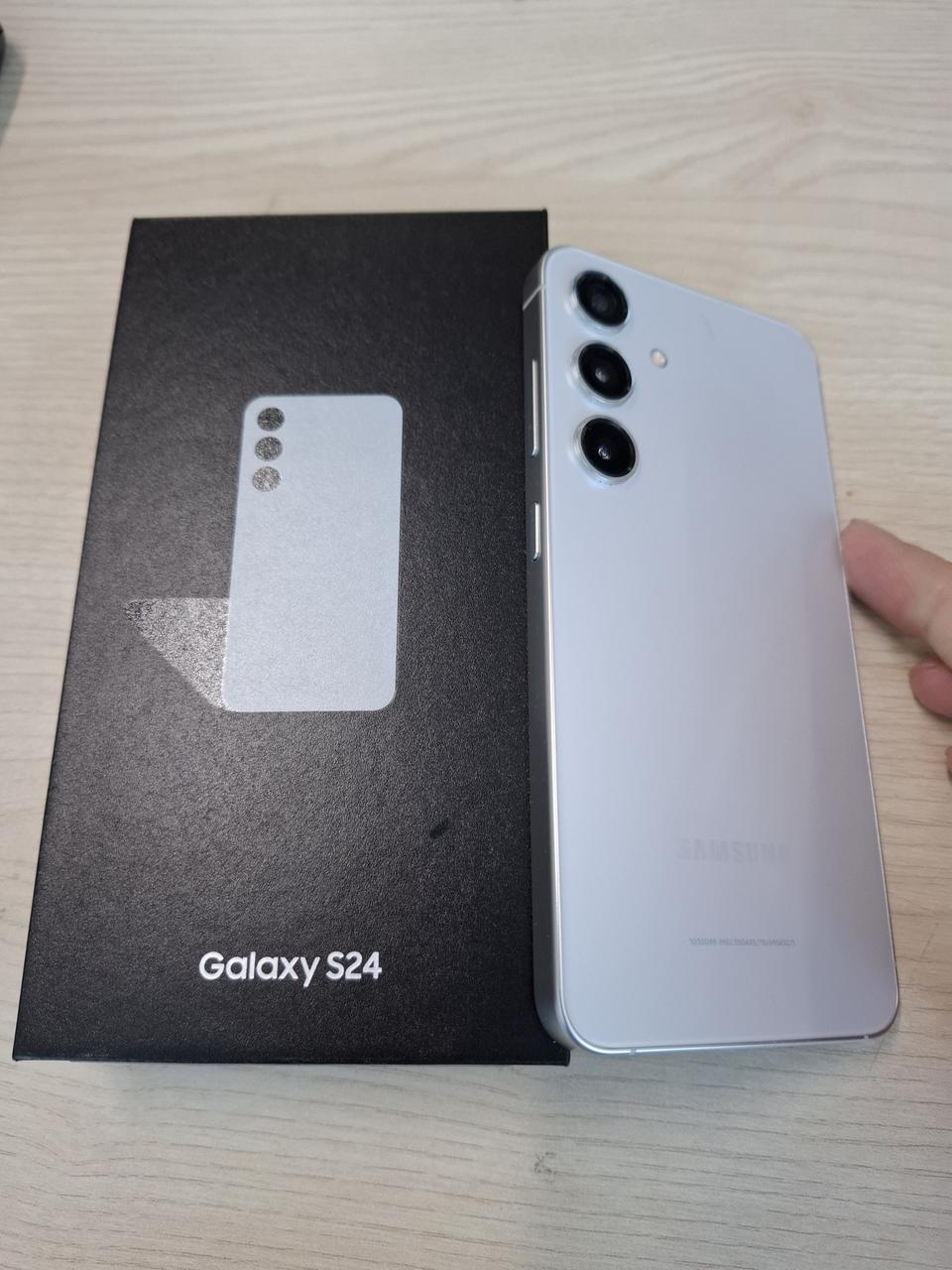 s24 256 기가 가개통 마블그레이