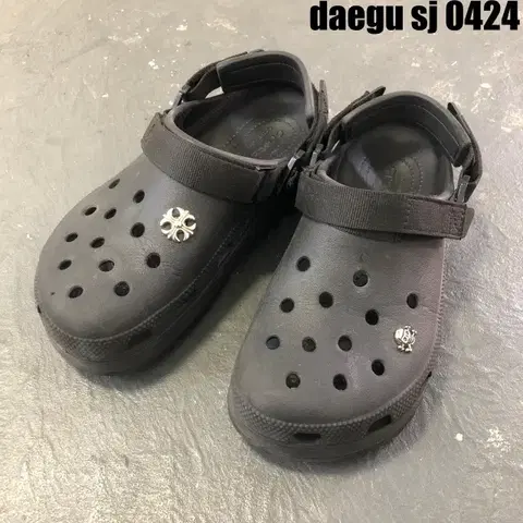 260 크록스 클래식 하이커 클로그