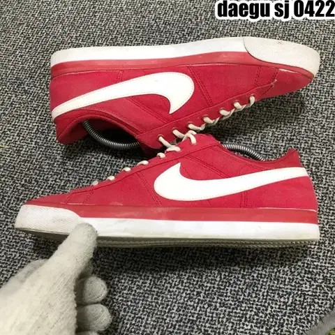 280 나이키 매치 슈프림 레드 스니커즈 운동화