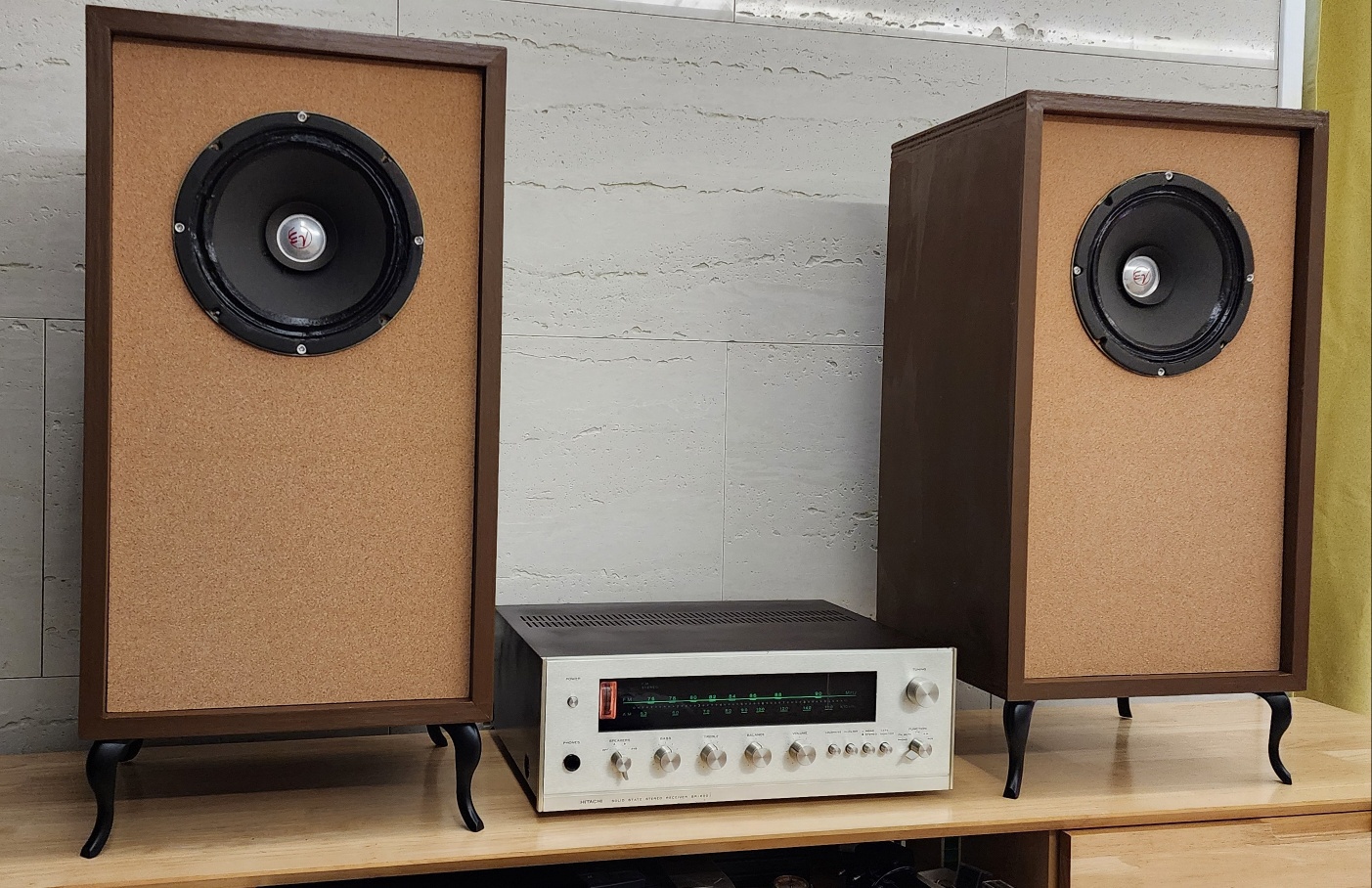 히타치 SR-600리시버앰프