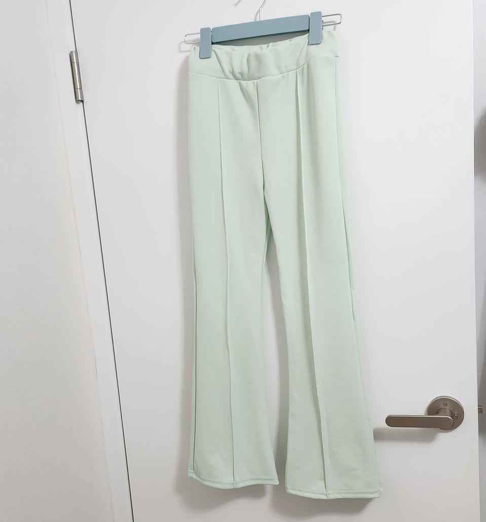 부츠컷 트레이닝밴딩팬츠(새상품)