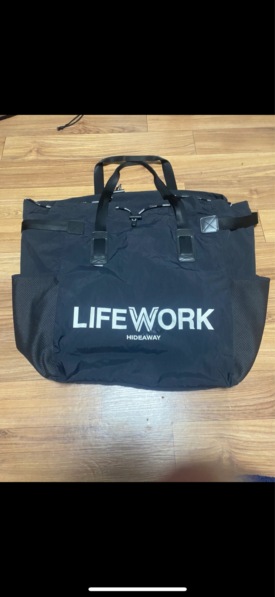 라이프워크 에센셜 빅토트백