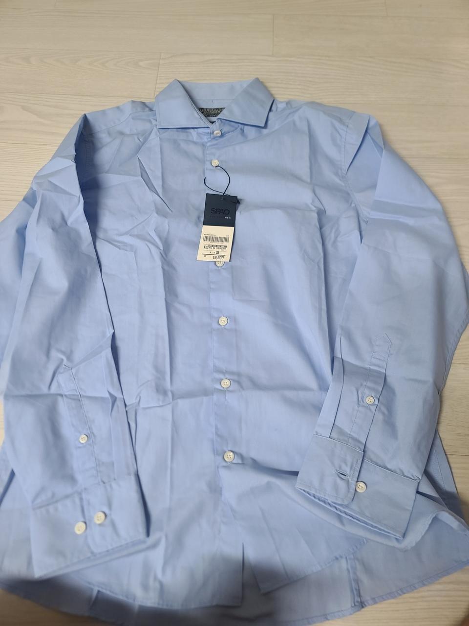 스파오 포맨 슬림핏xxl싸이즈 셔츠 새상품 팝니다.어깨46 가슴55 총