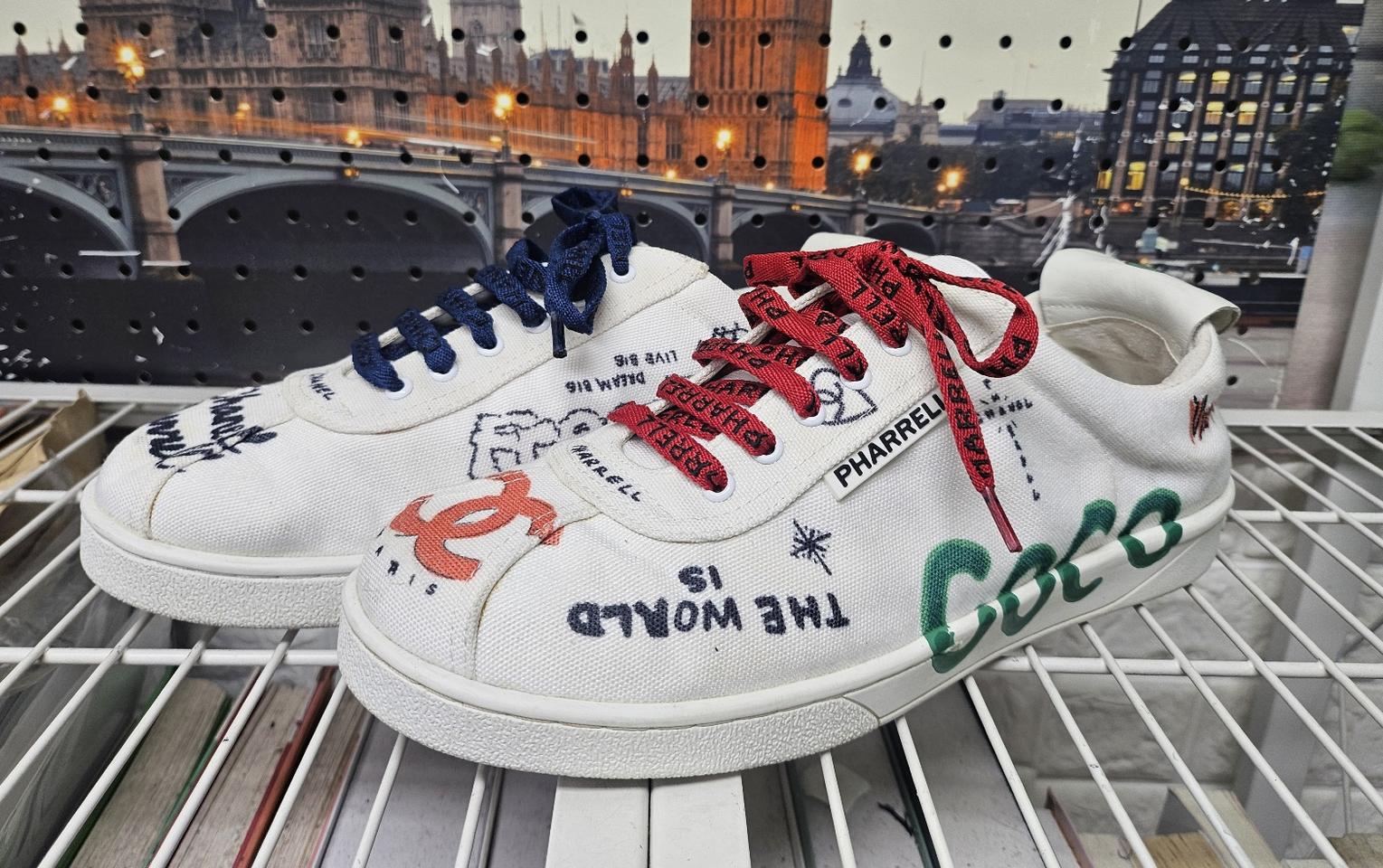 샤넬 퍼렐 스니커즈 260 윌리엄스 SD46