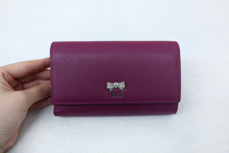 새상품/ 닥스 여자중지갑