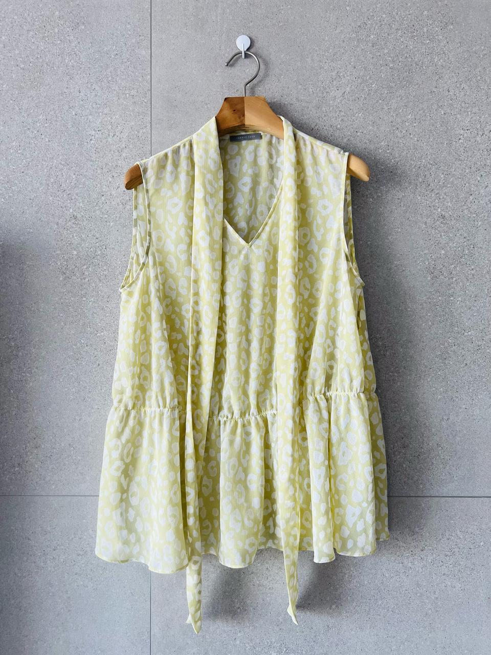 띠어리 연두색 민소매 시스루 리본 넥타이 블라우스