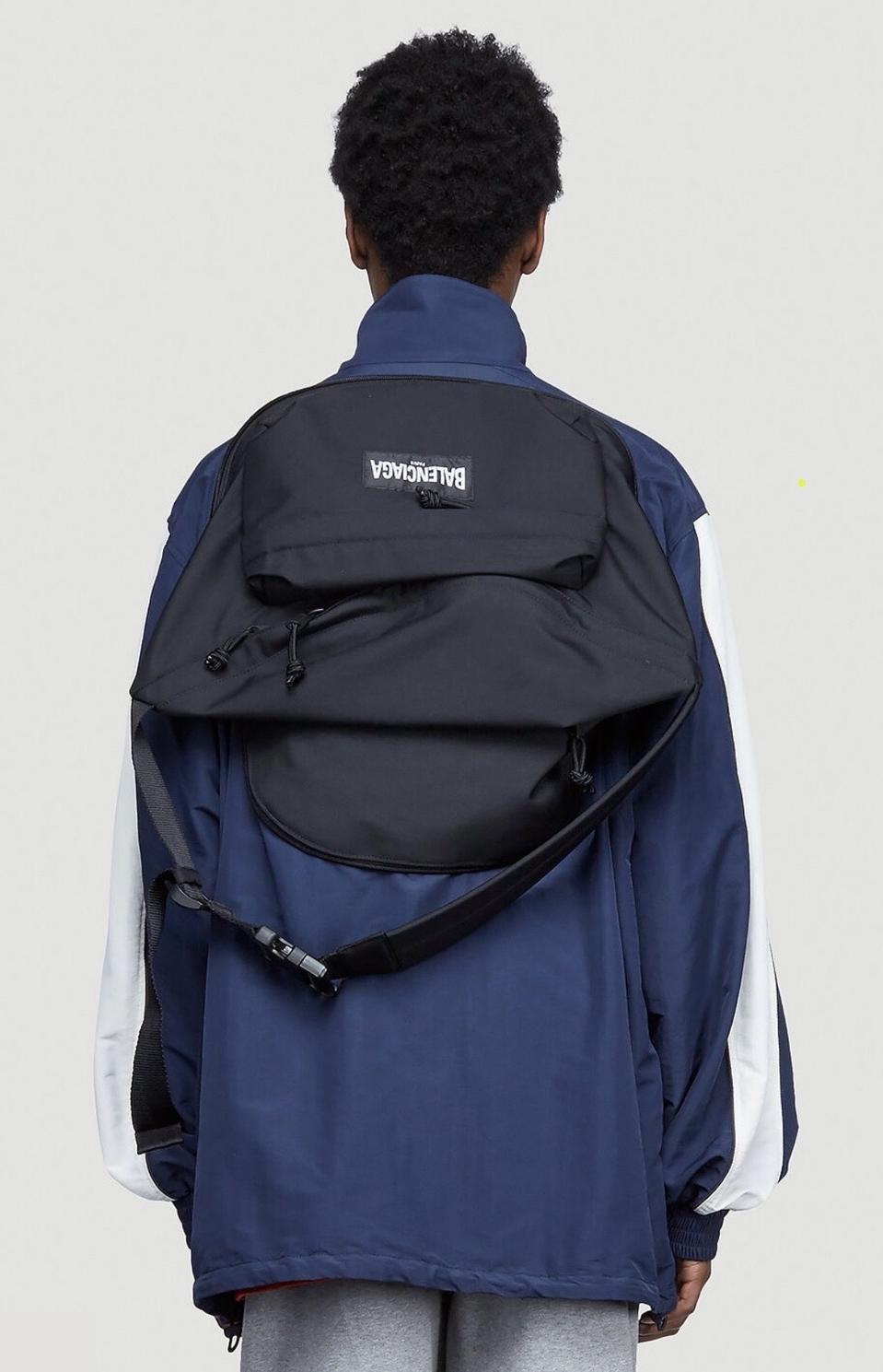 발렌시아가 트래스포머 자켓