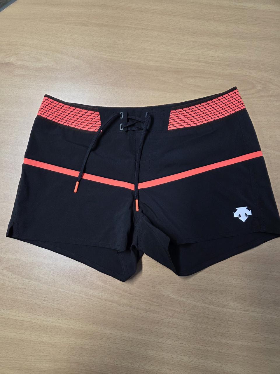 데상트 반바지 수영복25~26