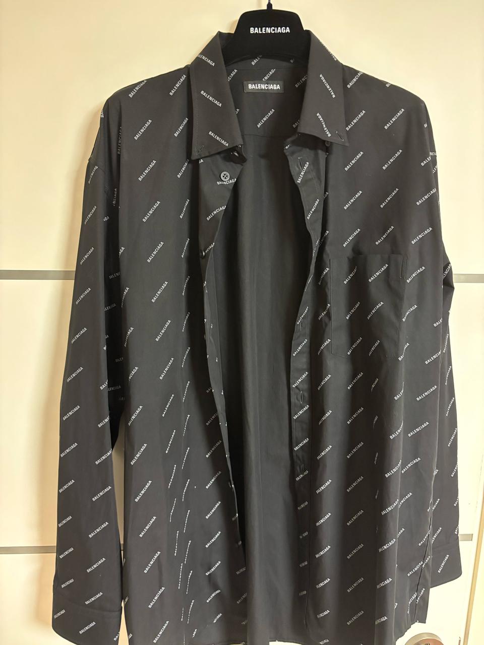 발렌시아가 올오버 셔츠