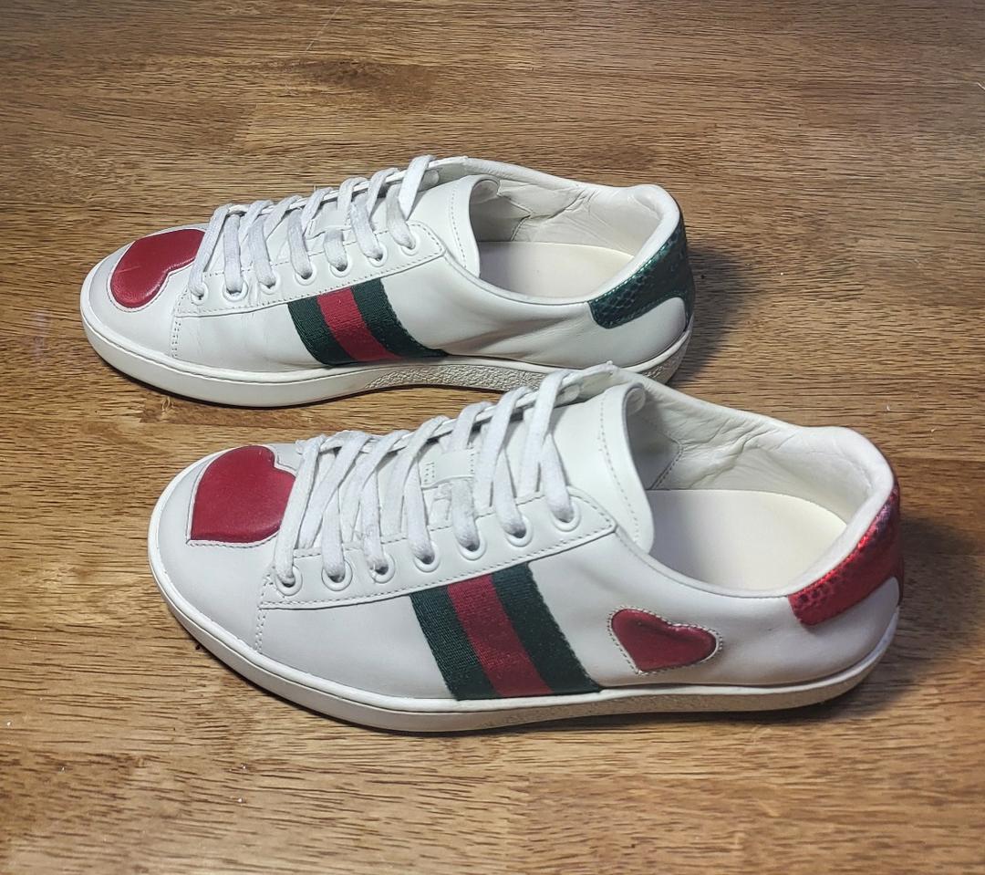 구찌 정품 하트 스니커즈 225/상태우수