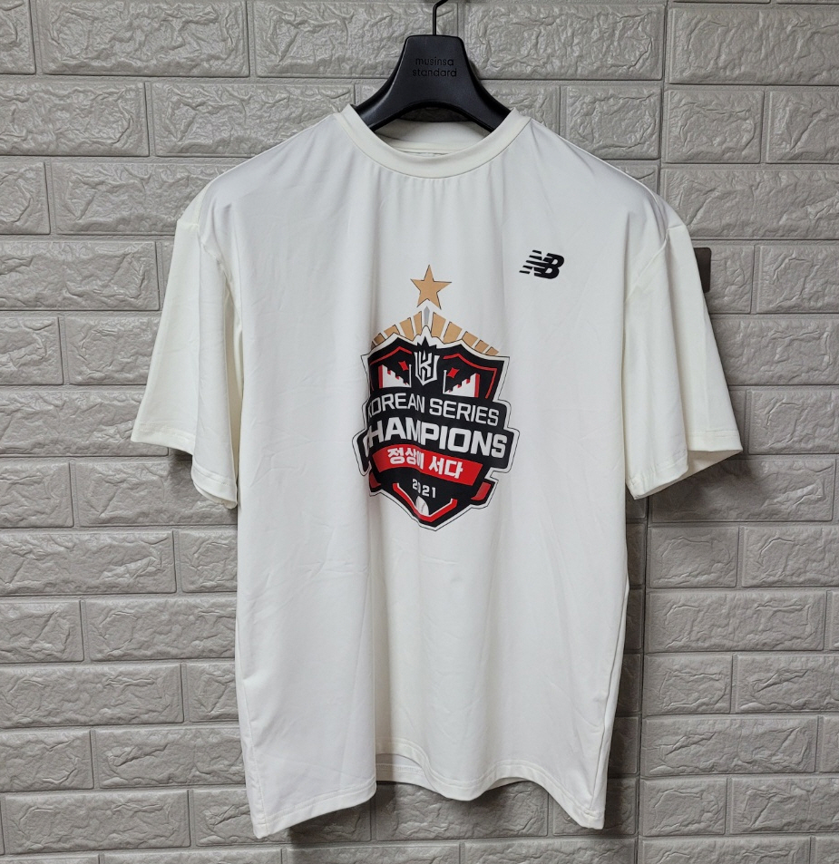[95] 뉴발란스 KT위즈 우승기념 반팔티
