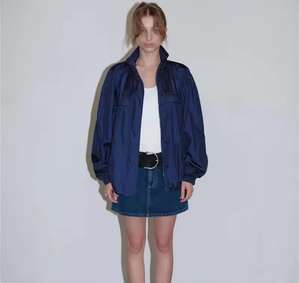 새상품 오버듀플레어 바람막이