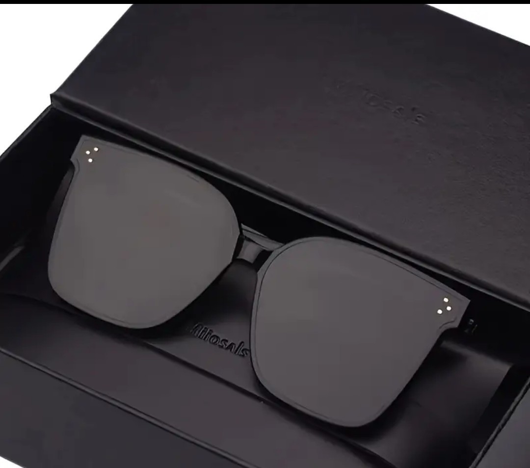 여성용 선글라스입니다