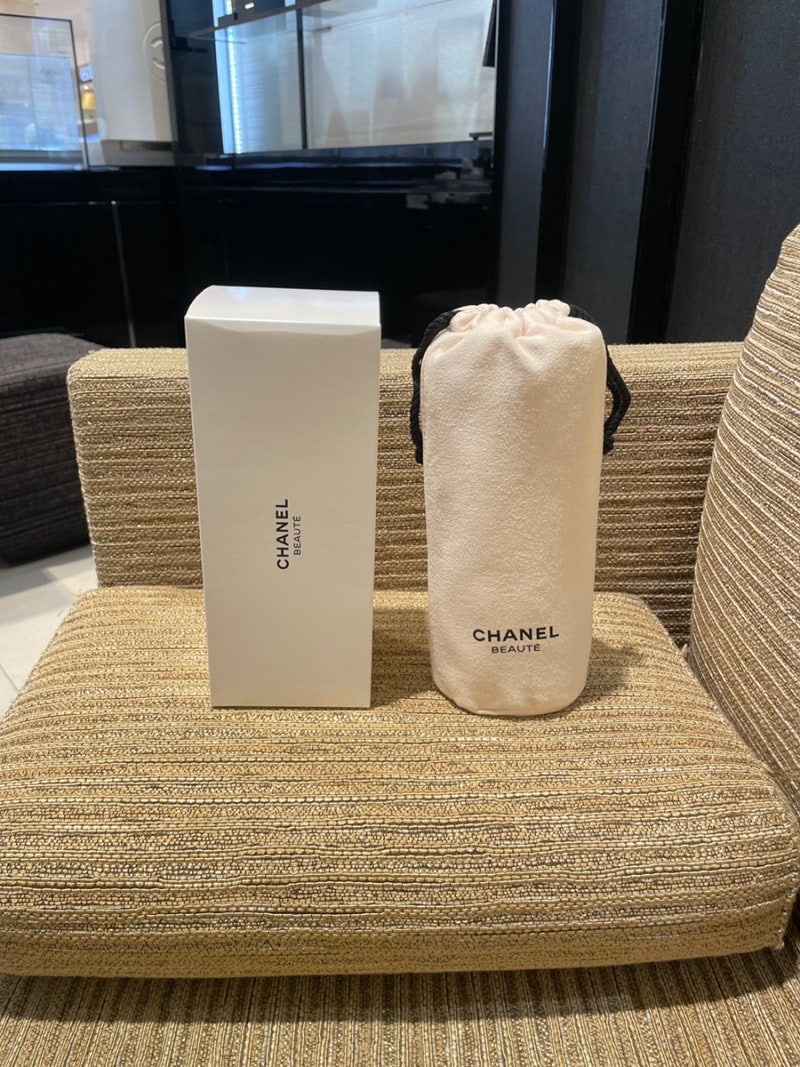 샤넬 무릎담요 새제품