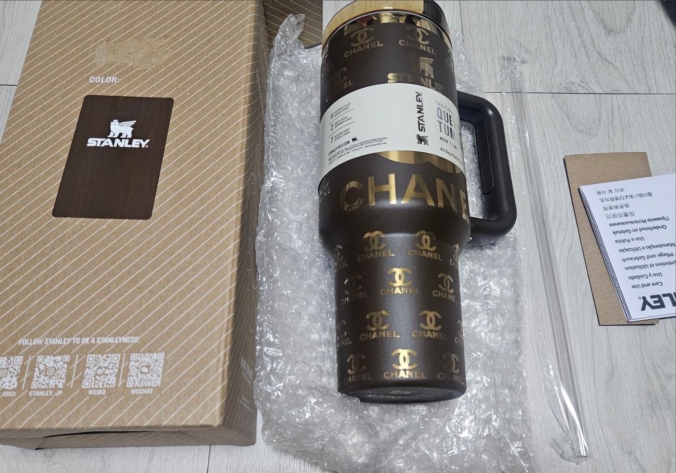 스탠리 텀블러 샤넬 콜라보