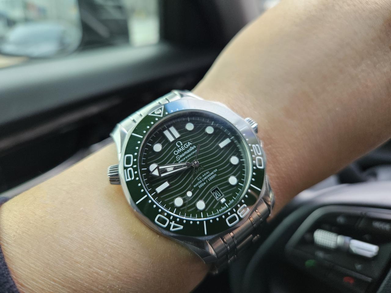 오메가 씨마스터 그린