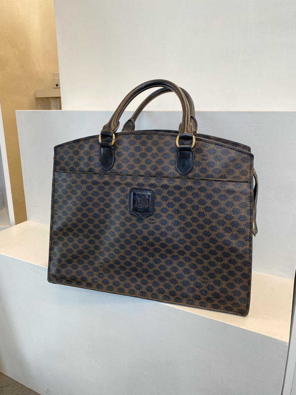 셀린느 마카담 PVC 블랙 핸드백