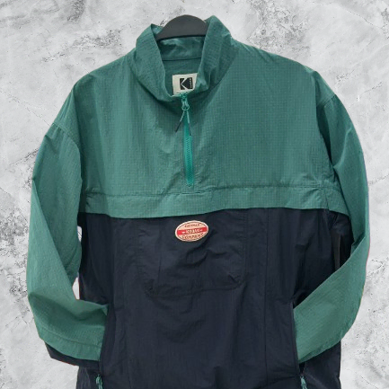 [새상품] 코닥 초록색 배색 아노락 팝니다!