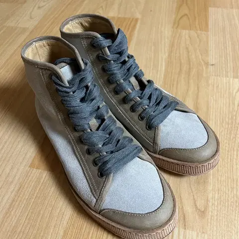 브루넬로 쿠치넬리 스니커즈 하이