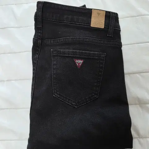 [28]guess 게스 여성 블랙 스키니진 슬림핏진 기모버전