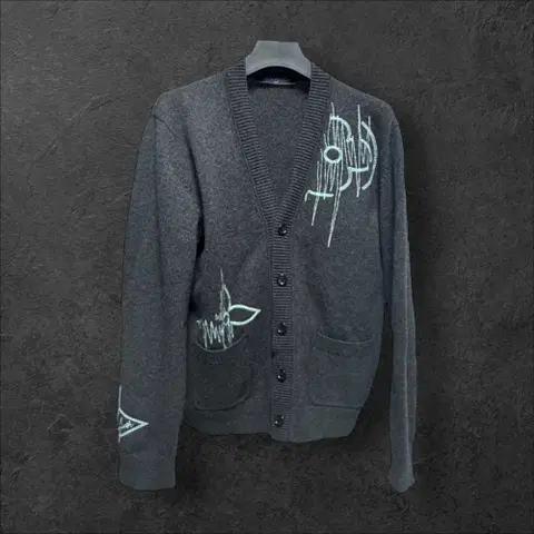 [L] 백화점판 루이비통 LV 프리퀀시 가디건