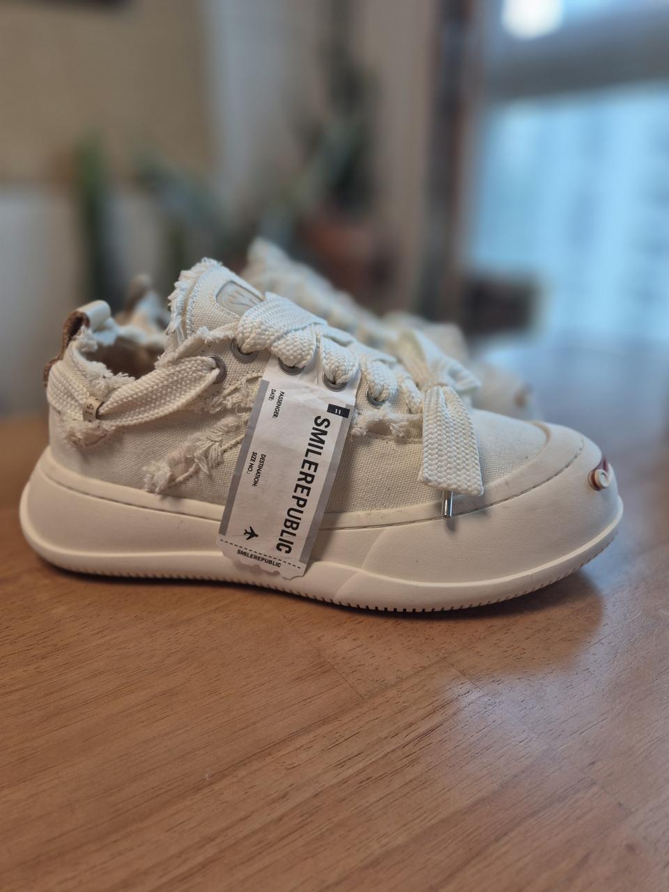 260-265 (41)정품 스마일리퍼블릭스니커즈