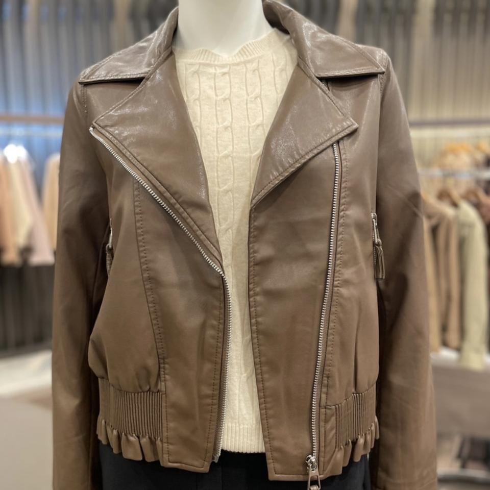 23FW MOSCONA 밑단 프릴 레쟈 자켓