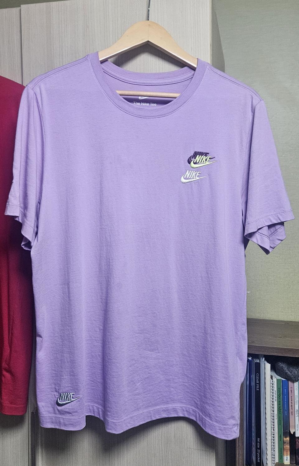 나이키 라벤더 티셔츠 100사이즈