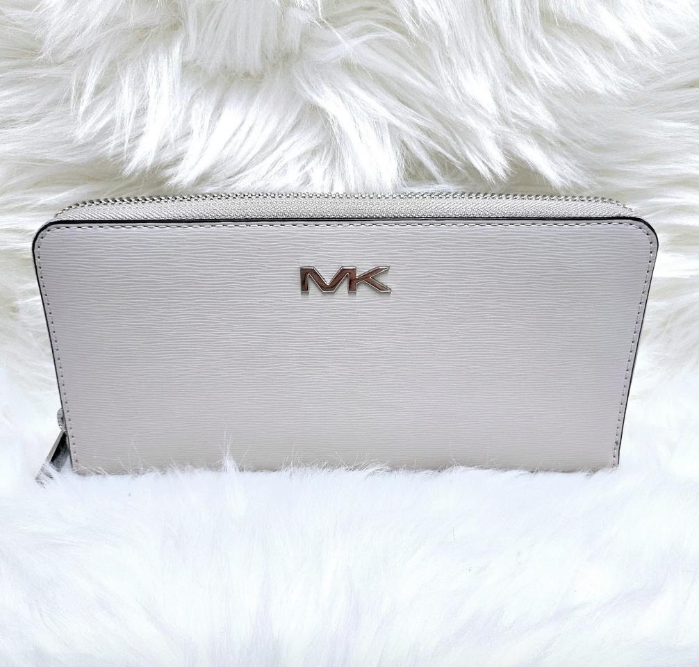 MK 롱 지갑