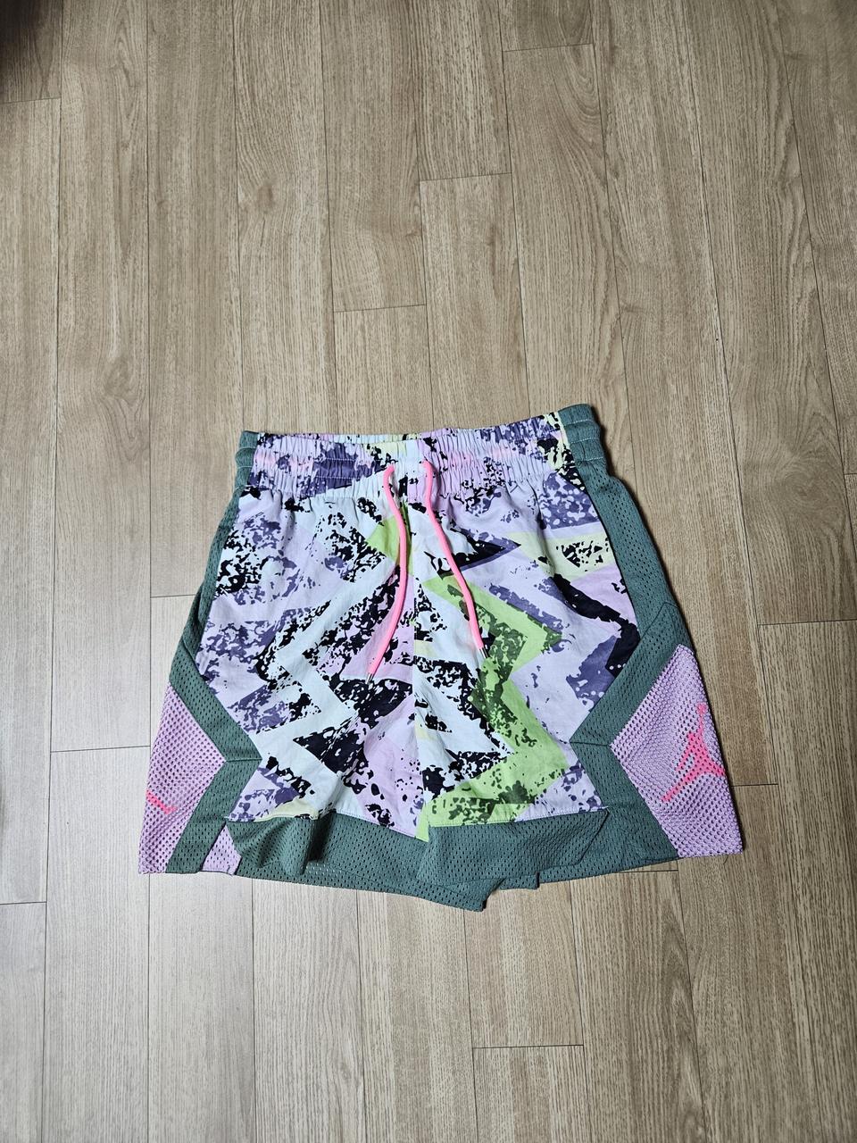 나이키조던 여성 반바지 정품