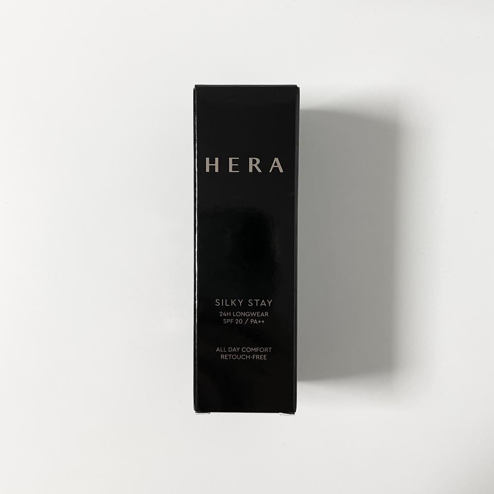 [새상품] HERA 헤라 실키 스테이 24H 롱웨어 파운데이션