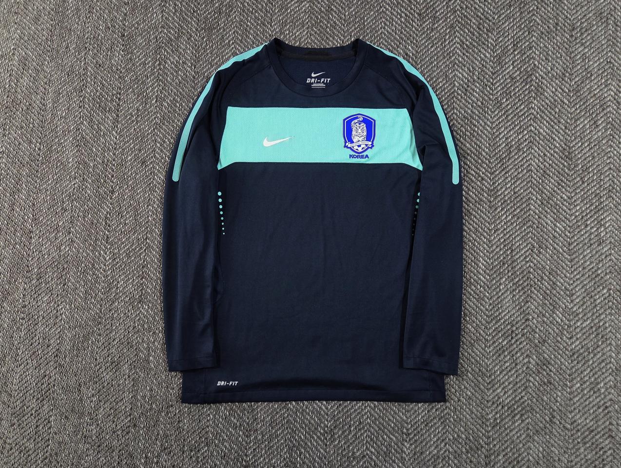 나이키 국대 선수지급 트레이닝탑