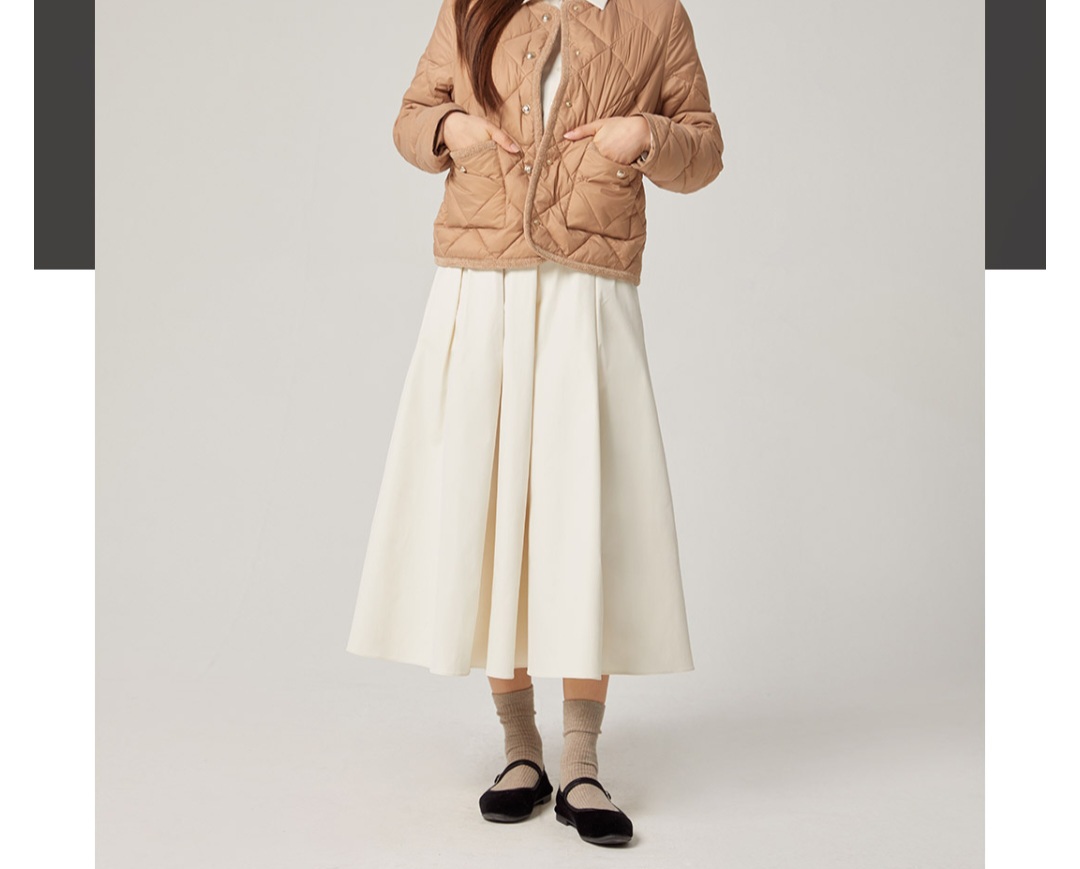 새상품* 브랜드 플레어스커트 M.