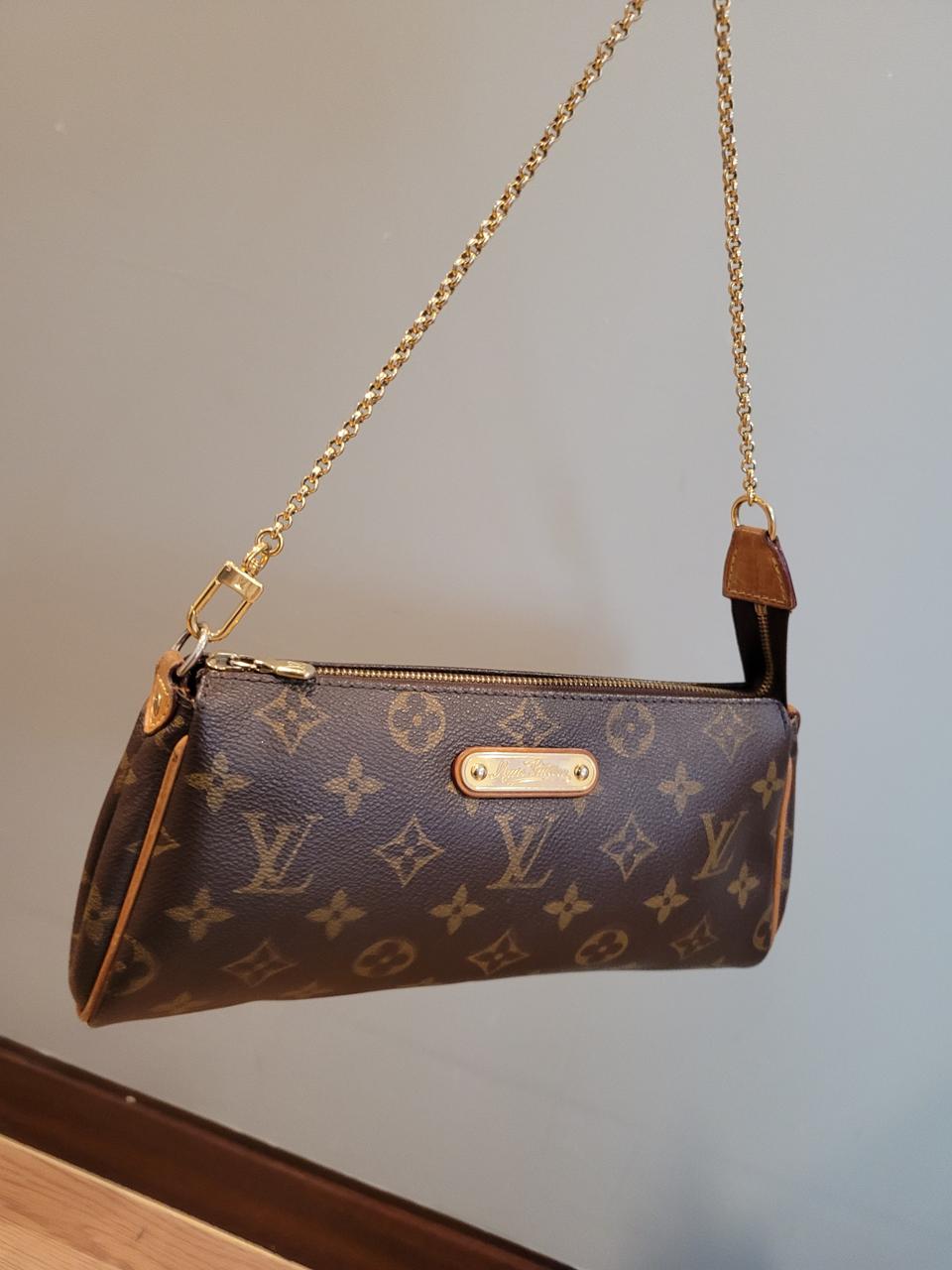 루이비통 에바클러치