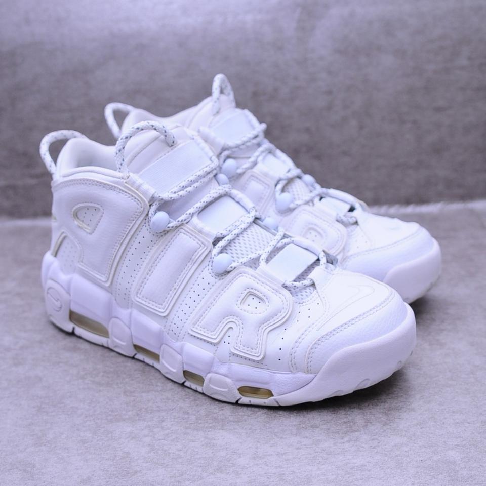 나이키 업템포 270mm