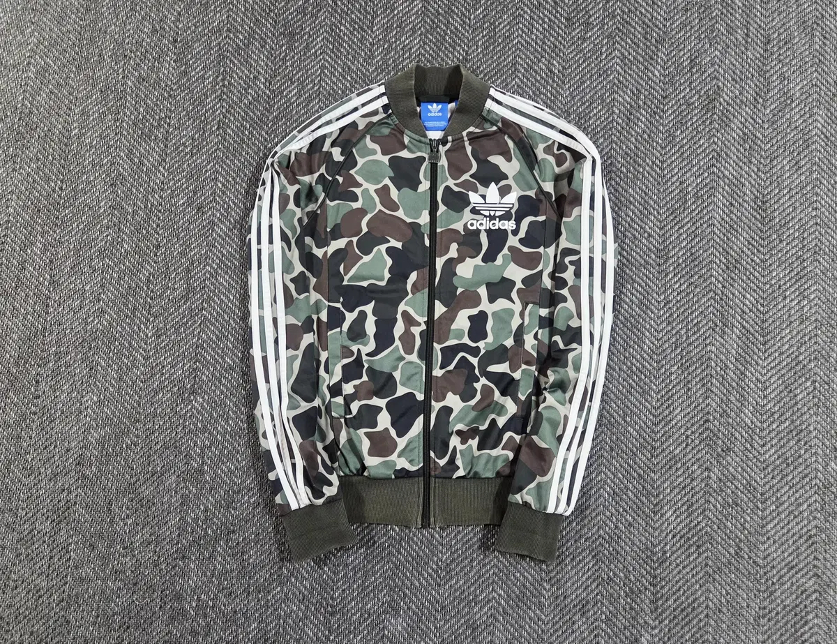 아디다스 카모 트랙탑 져지