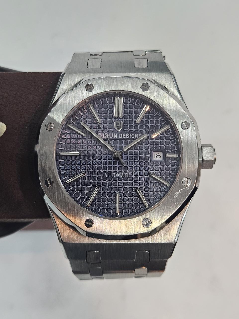 로얄오크 오마쥬 오토매틱 시계