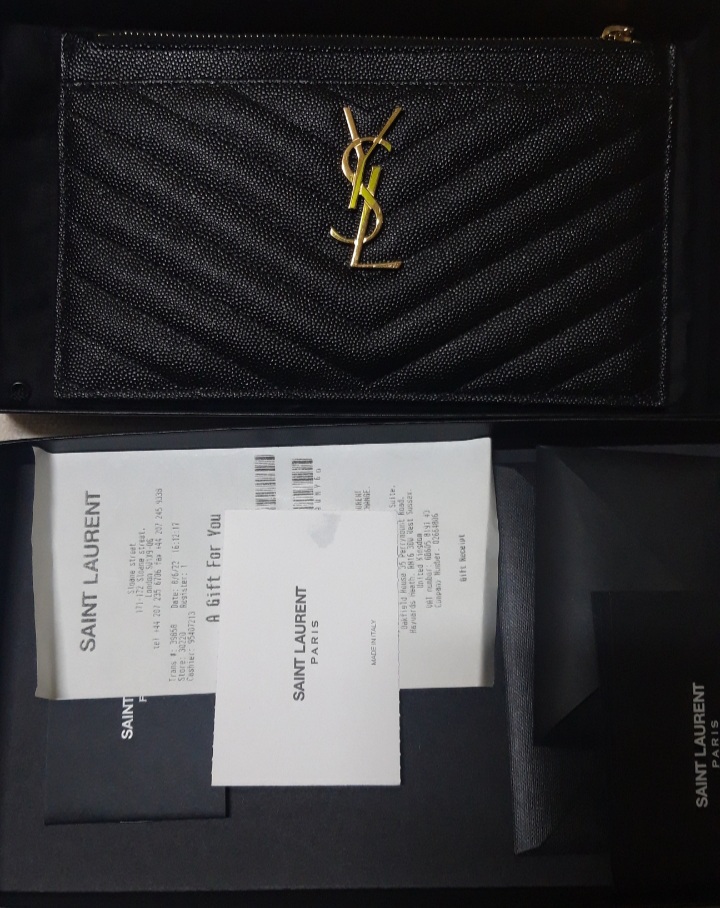 정품 생로랑 파우치 새제품