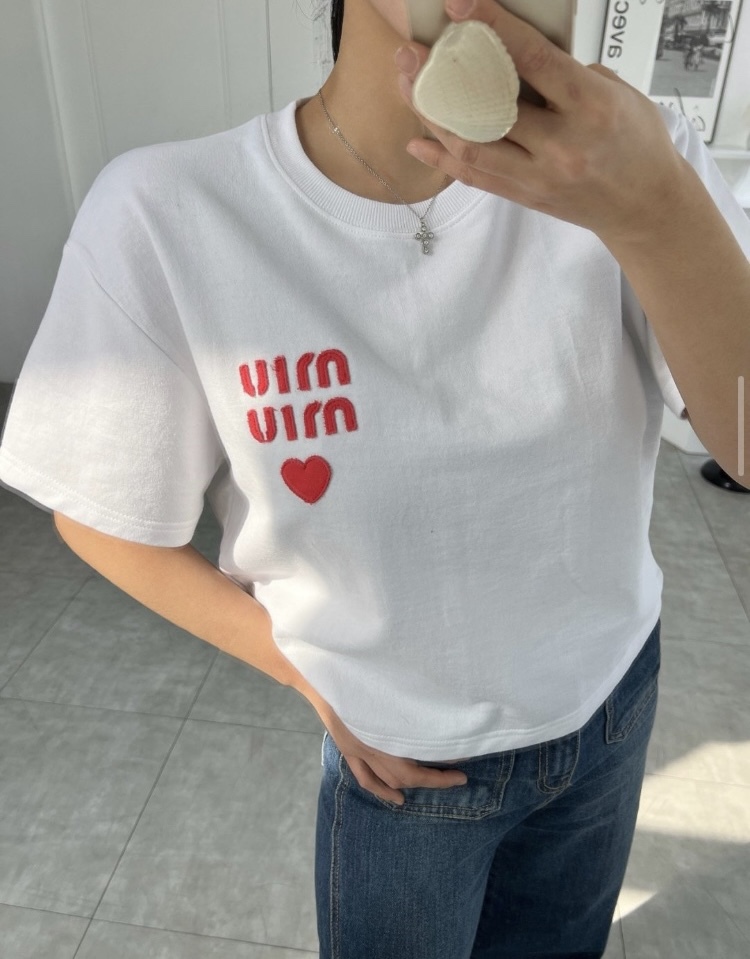 미우미우 화이트 여자 반팔 면 티